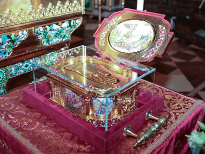 Внимание! Изменено время отбытия святыни!