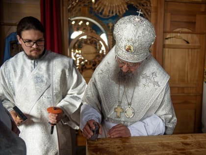 Митрополит Зиновий освятил соборный храм Александро-Невского Кимляйского монастыря