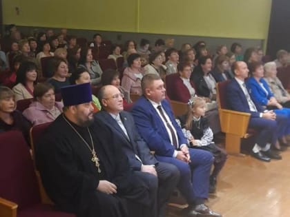 Сегодня в Дубенском доме культуры прошло торжественное мероприятие посвящённое, Дню учителя