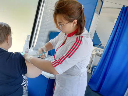 В Саранске прививку от гриппа можно сделать в мобильном ФАПе