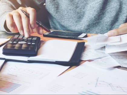 Получить налоговый вычет можно через работодателя