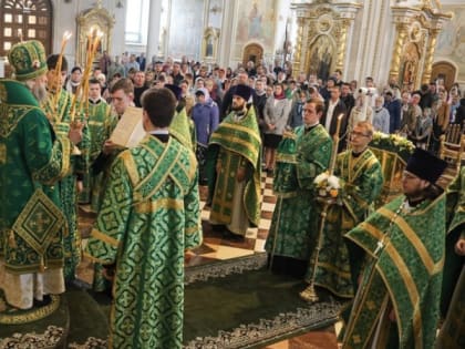 Митрополит Зиновий провел божественную литургию в главном соборе Мордовии