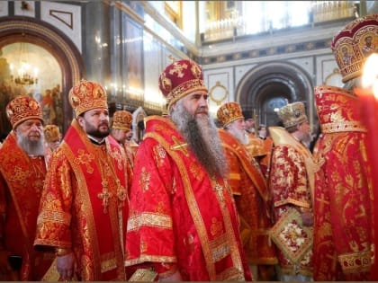 Митрополит Зиновий сослужил Святейшему Патриарху Московскому и всея Руси в День тезоименитства Предстоятеля Русской Православной Церкви