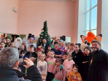 В Ардатовском РДК прошла рождественская ëлка для детей&nbsp; с ограниченными возможностями здоровья и ребят из неполных и многодетных семей