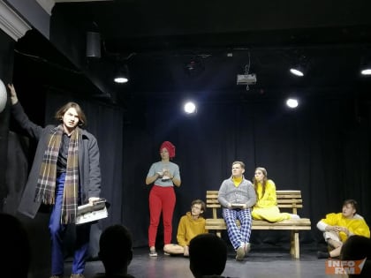 Чеховский год в МХАТике начался с «Финтифлюшек»