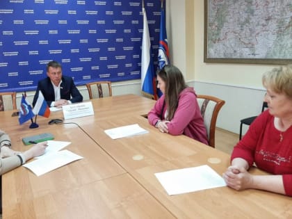 Василий Батайкин помог решить вопрос со сменой управляющей компании