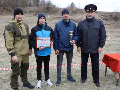 В Мордовии среди сотрудников органов внутренних дел прошли соревнования по служебному биатлону