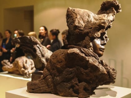 Московская публика ходит на Эрьзю