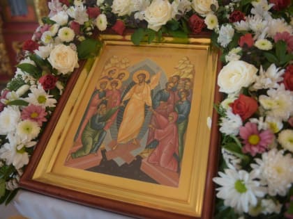 Митрополит Саранский и Мордовский Зиновий совершил Божественную Литургию в Свято-Предтеченской церкви