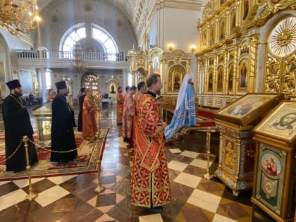 Митрополит Саранский и Мордовский Зиновий совершил Божественную Литургию в кафедральном соборе святого праведного воина Феодора Ушакова