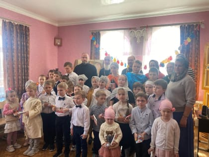 На Никольском приходе на Посопе прошел Пасхальный концерт