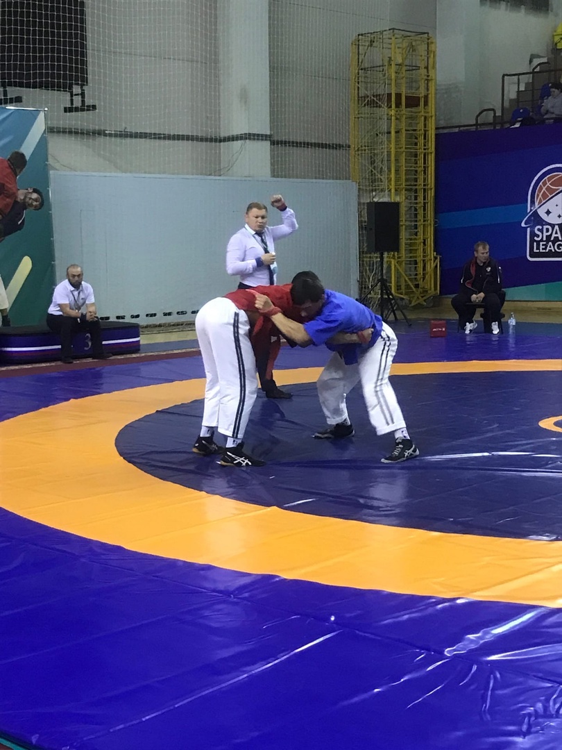 Борьба на поясах Чемпионат