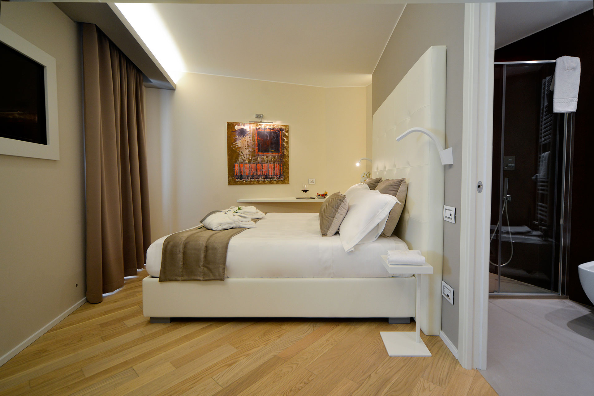 Letto di Pensiero, prospettiva laterale