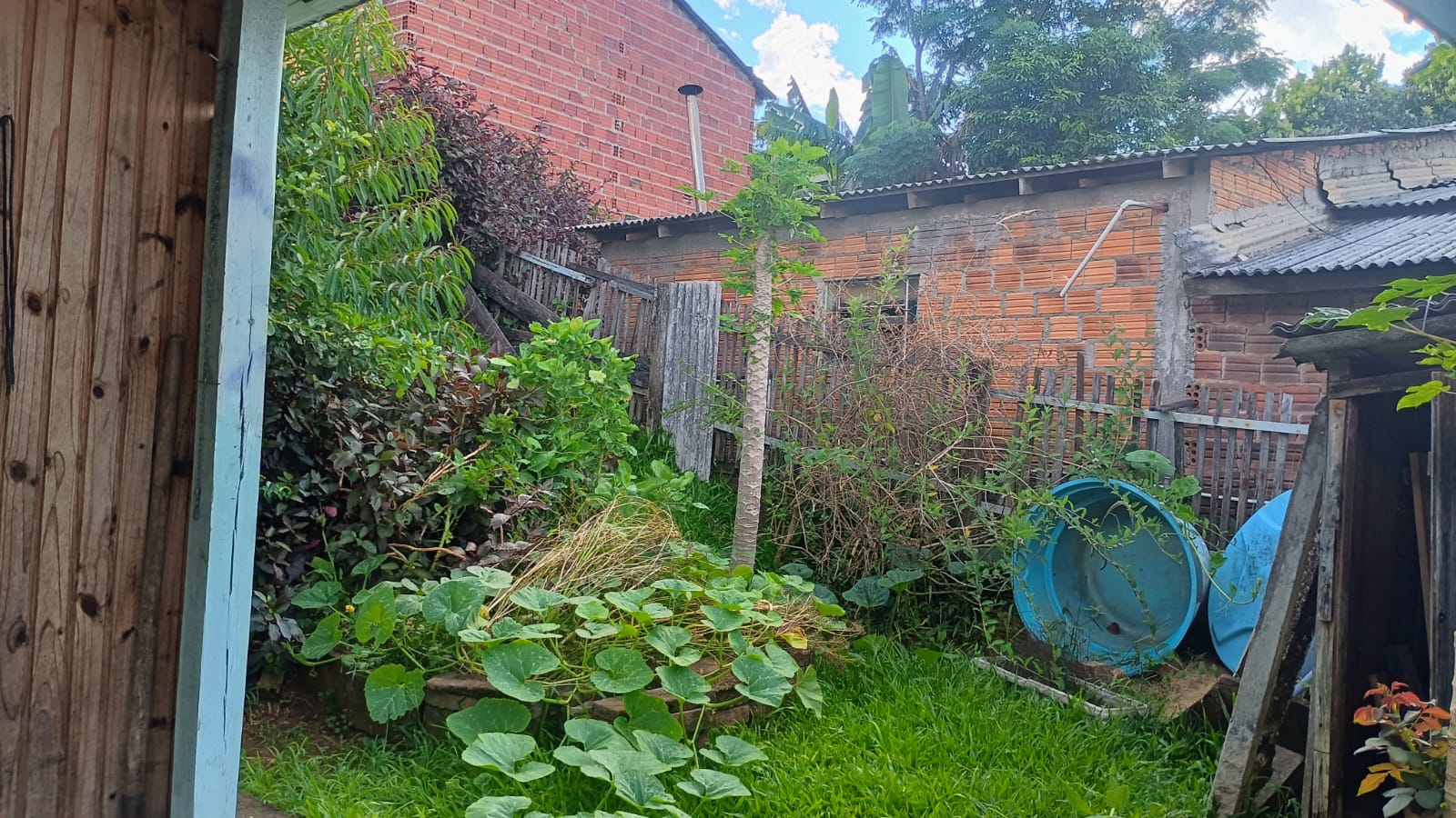 Terreno com duas casas em São Sebastião do Caí