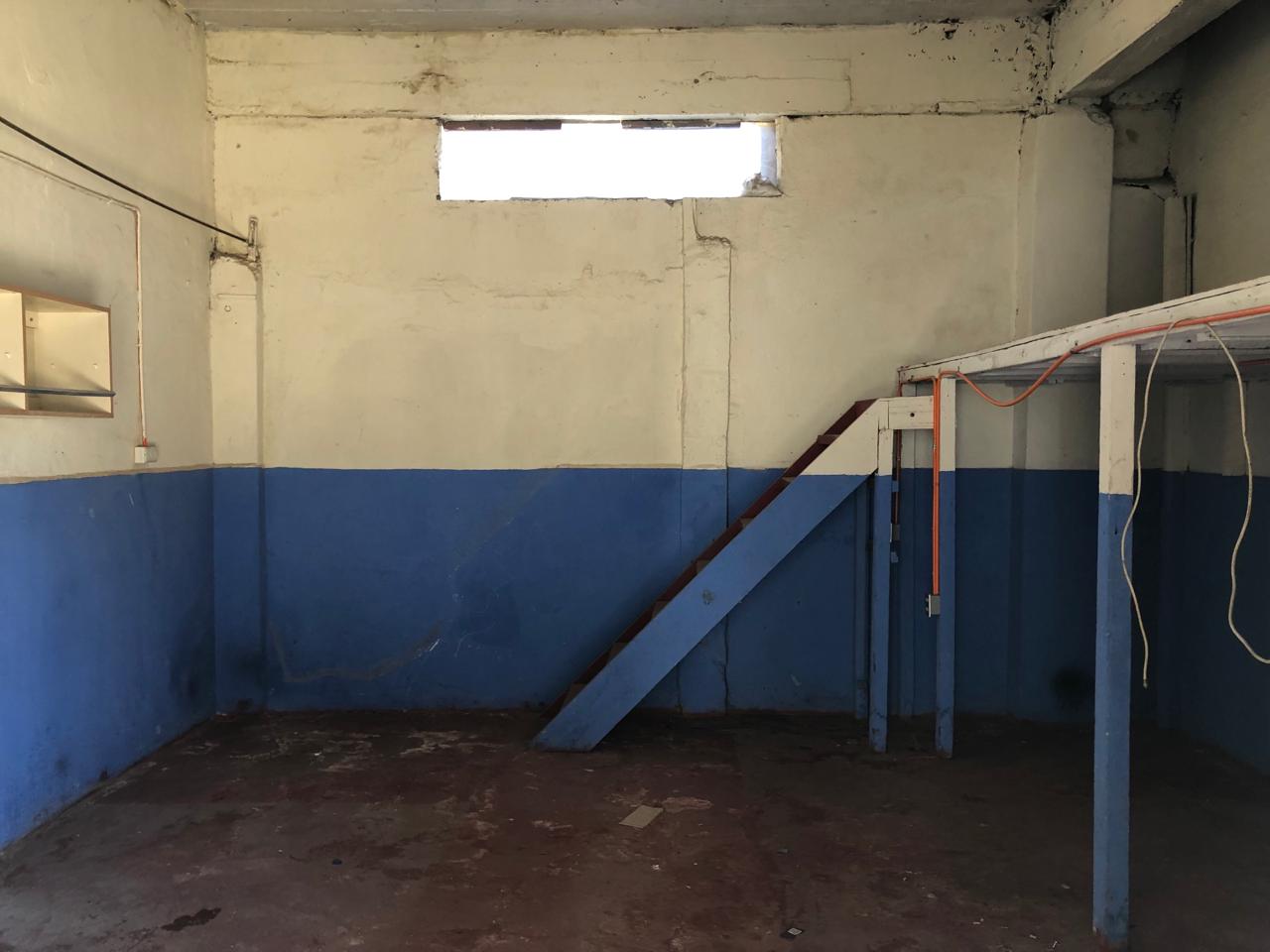 Propiedad para uso comercial 4