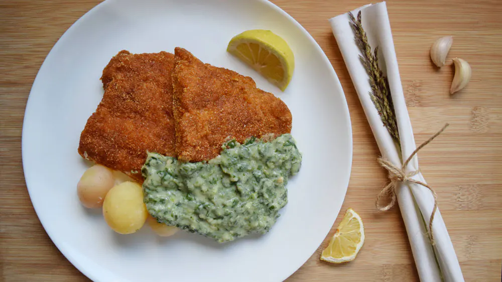 Breaded Catfish with Spinach Corn Sauce Plantistica