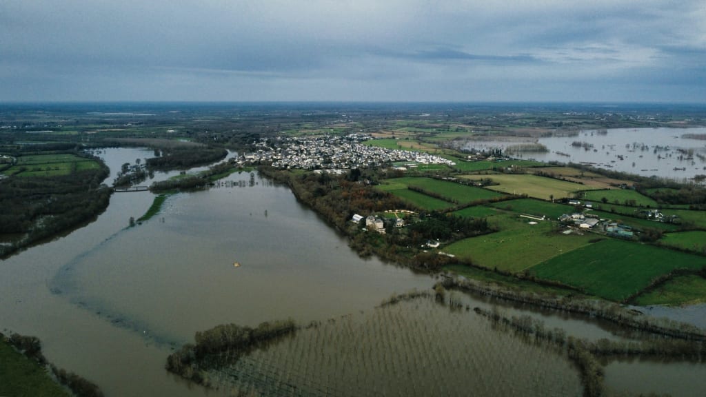 picture showing an area that's completely flooded