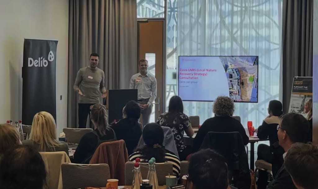 delib team running a presentation on LNRS consultations