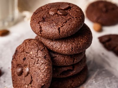 Cookies cu tahini și ciocolată — Prăjituri vegane — raw vegan, fără gluten, fără lactoză, fără zahăr rafinat — Delicii Sănătoase Cluj