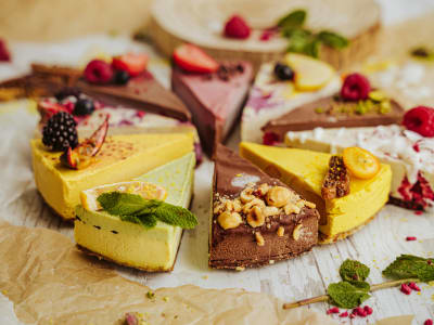 Felii de tort raw vegan