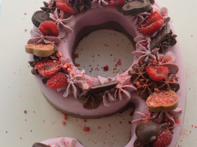 Number nine (9) — Raw vegan cakes (Numbers) — gluten-free, dairy-free, no refined sugar — Delicii Sănătoase Cluj
