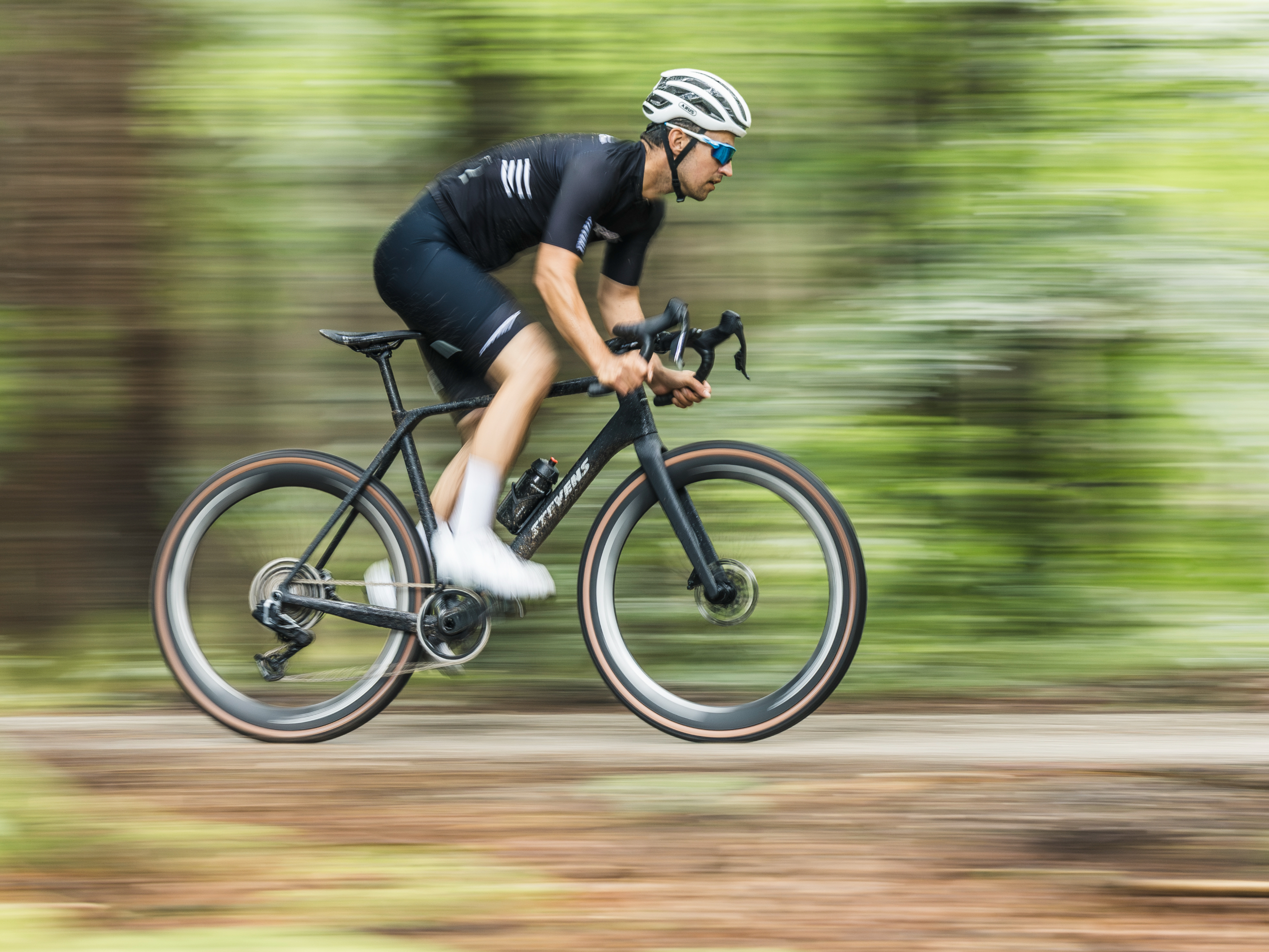 Stevens Camino RS: Gravel bike for gravel racing | TOUR
