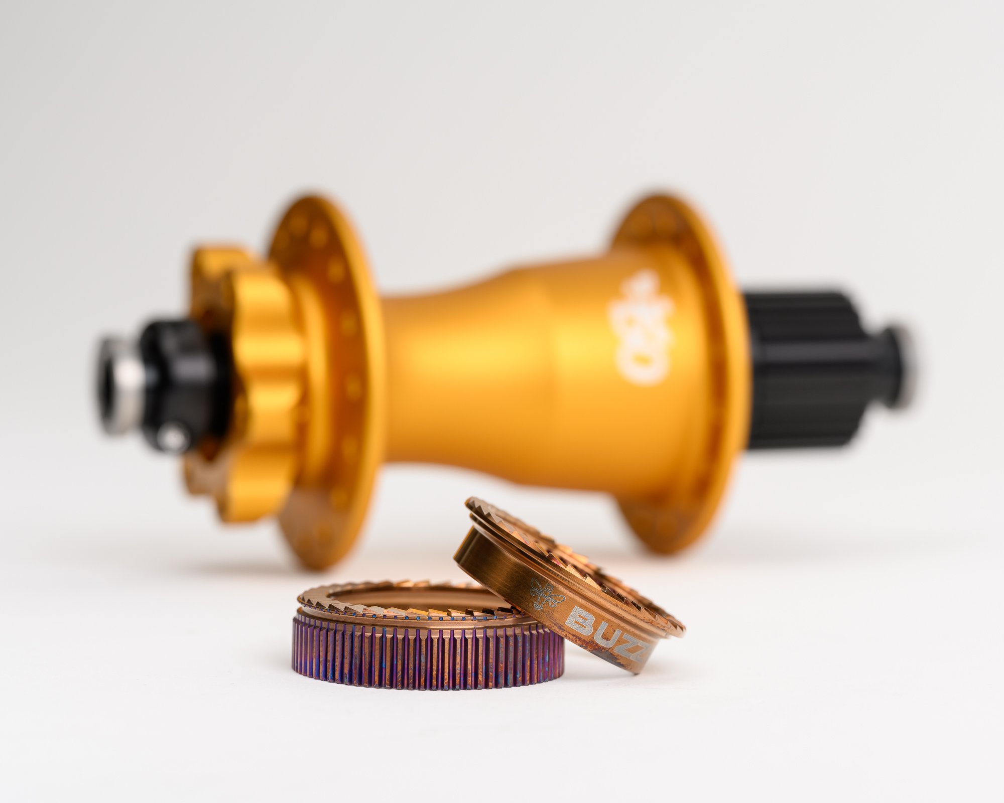 superboost-6-bolt-2-