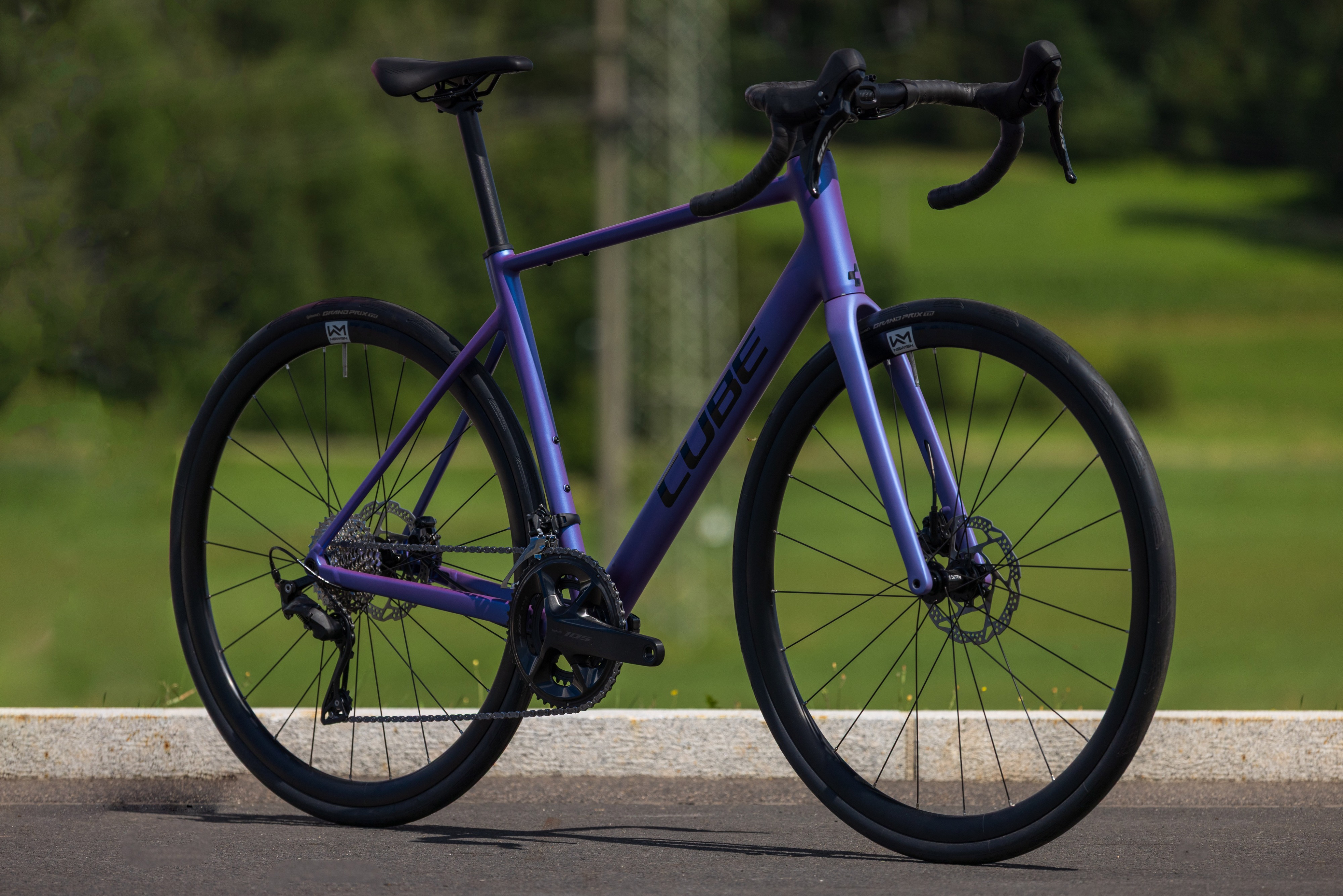 CUBE Attain SL HPA ロードバイク Cube Attain HPA SLX: A review of an affordable endurance road bike
