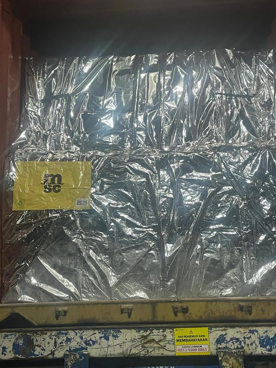 Container Ready for Charcoal Indonesia Export