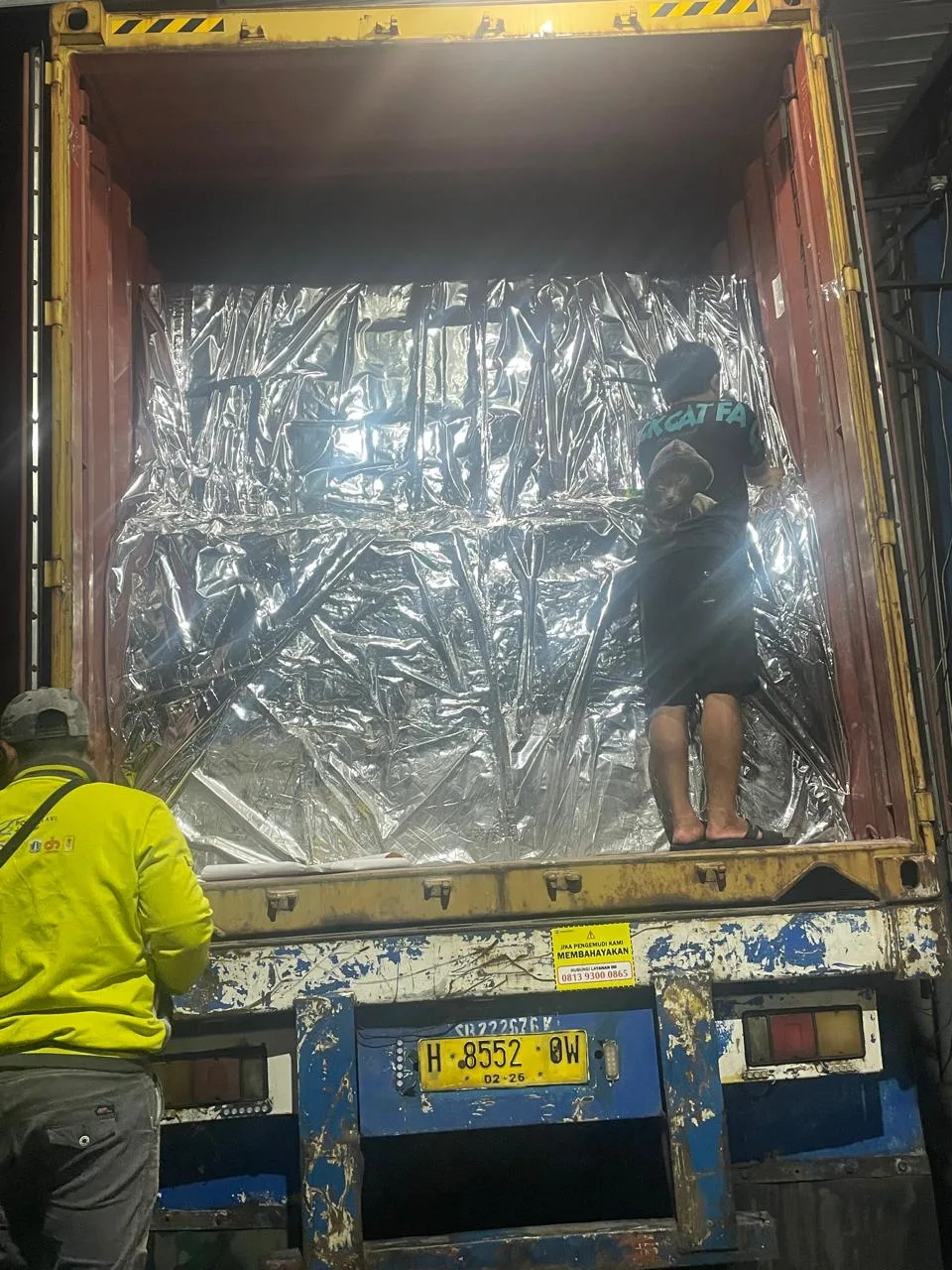 Sealing Container Charcoal Indonesia
