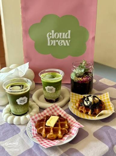 Cloud Tea House & Dessert