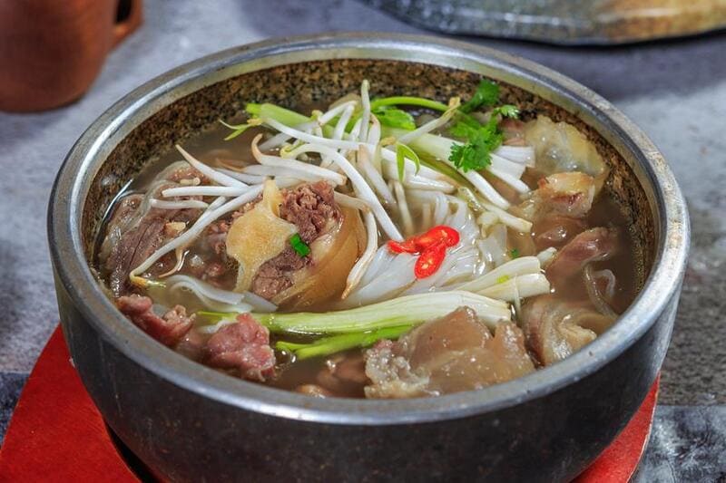 Phở Thố Đá Chợ Sài Gòn