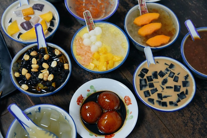 Chè Hoa Quán Chợ Lớn