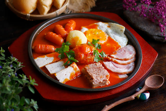 Bánh Mì Chảo Cô Ba Tân Bình