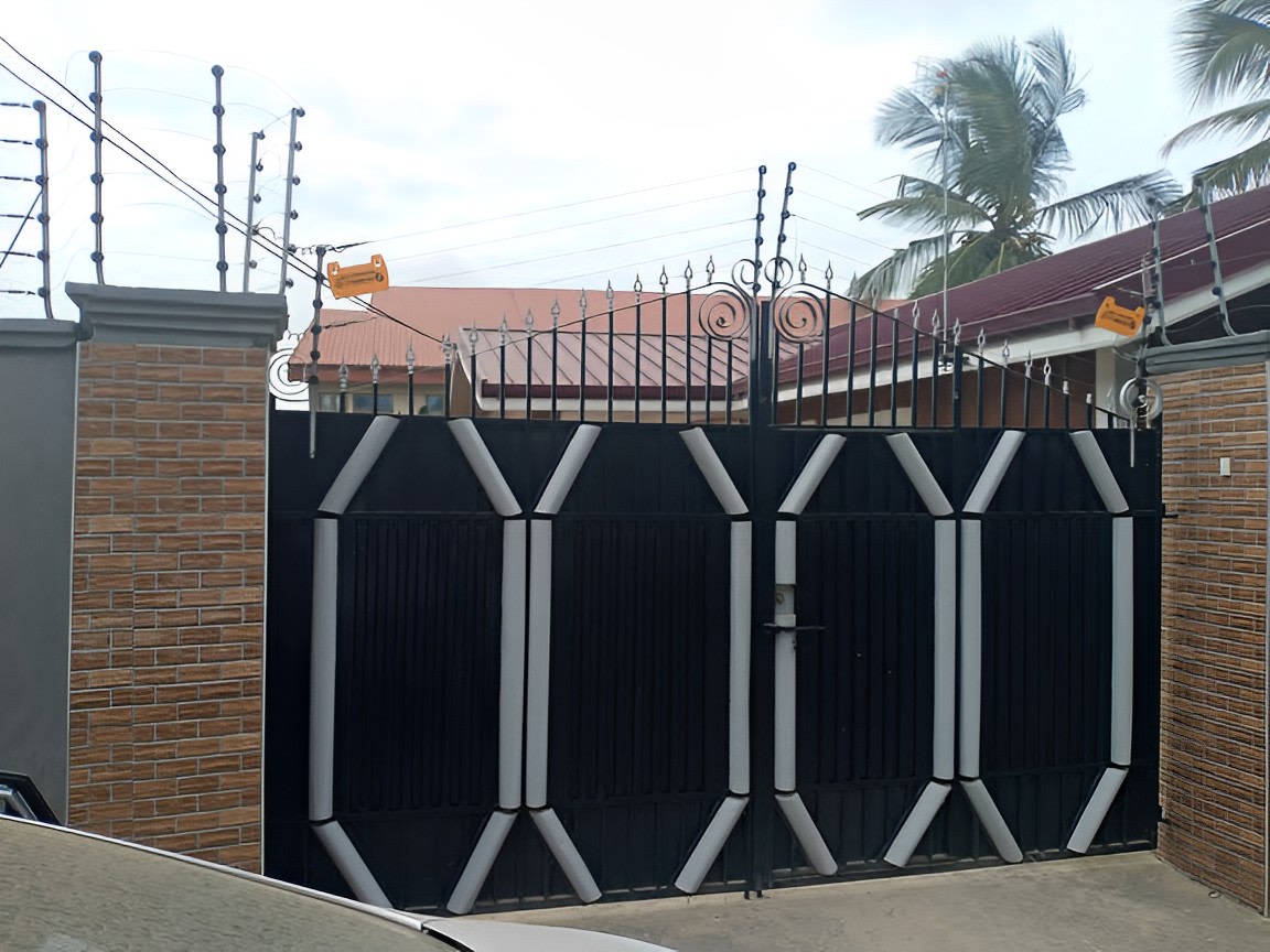 2Bedroom House for Rent in Lapaz Blavior