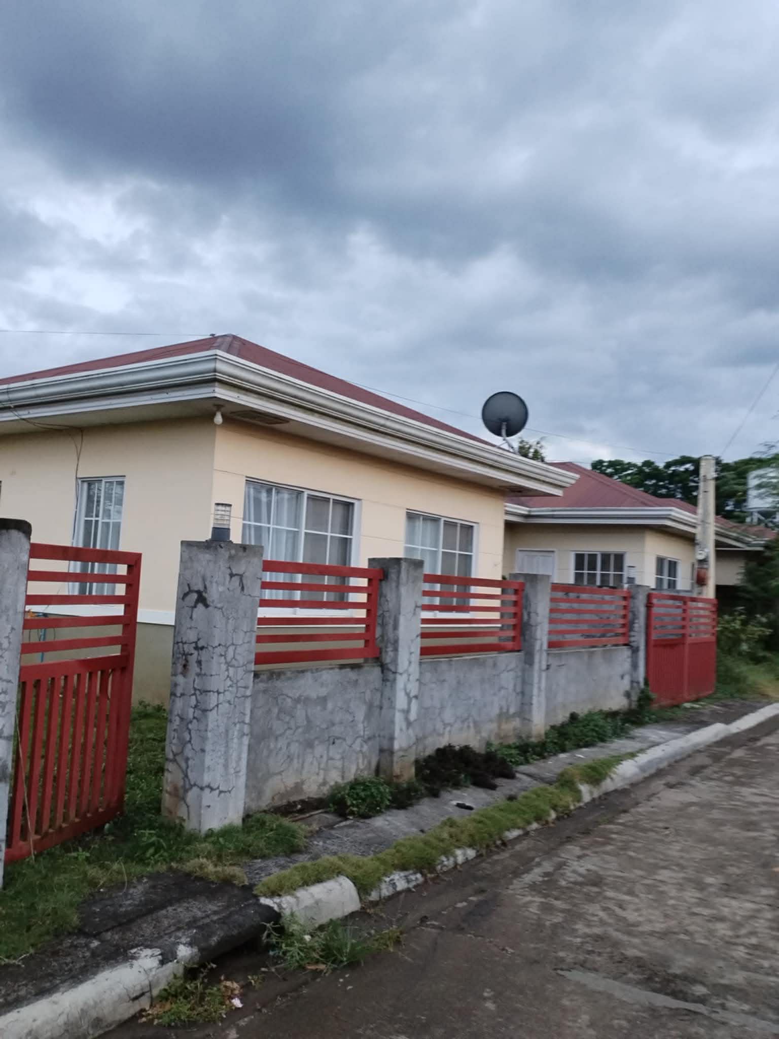 FOR SALE: 1BR CORNER UNIT – MENZI Heights Subdivision Located in Damilag Manolo Fortich Bukidnon. - Re-priced!