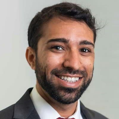  Zaman Rashid 