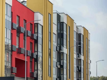 В двух корпусах ЖК «Живописный» начали выдавать ключи