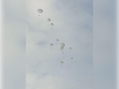 Курсанты клуба «Высота» отметили каникулы активными тренировками и парашютными прыжками