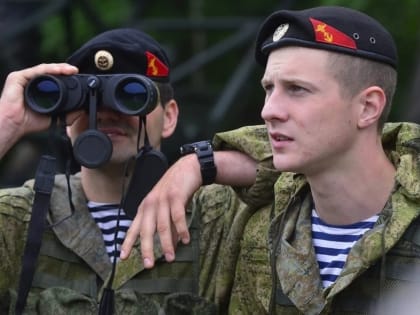 Военнослужащие по контракту в армии России получают государственные выплаты