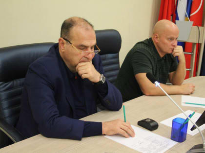 Сегодня состоялось совместное заседание постоянных комиссий по вопросам архитектуры и по вопросам жилищно-коммунального хозяйства