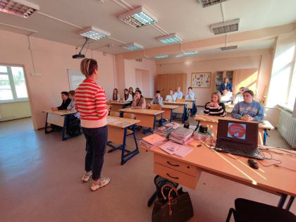 Гимназистам - о волонтерах