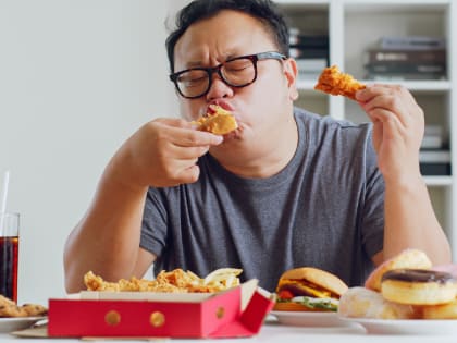 Врач Кондрахин оценил достоверность «правила трёх секунд»