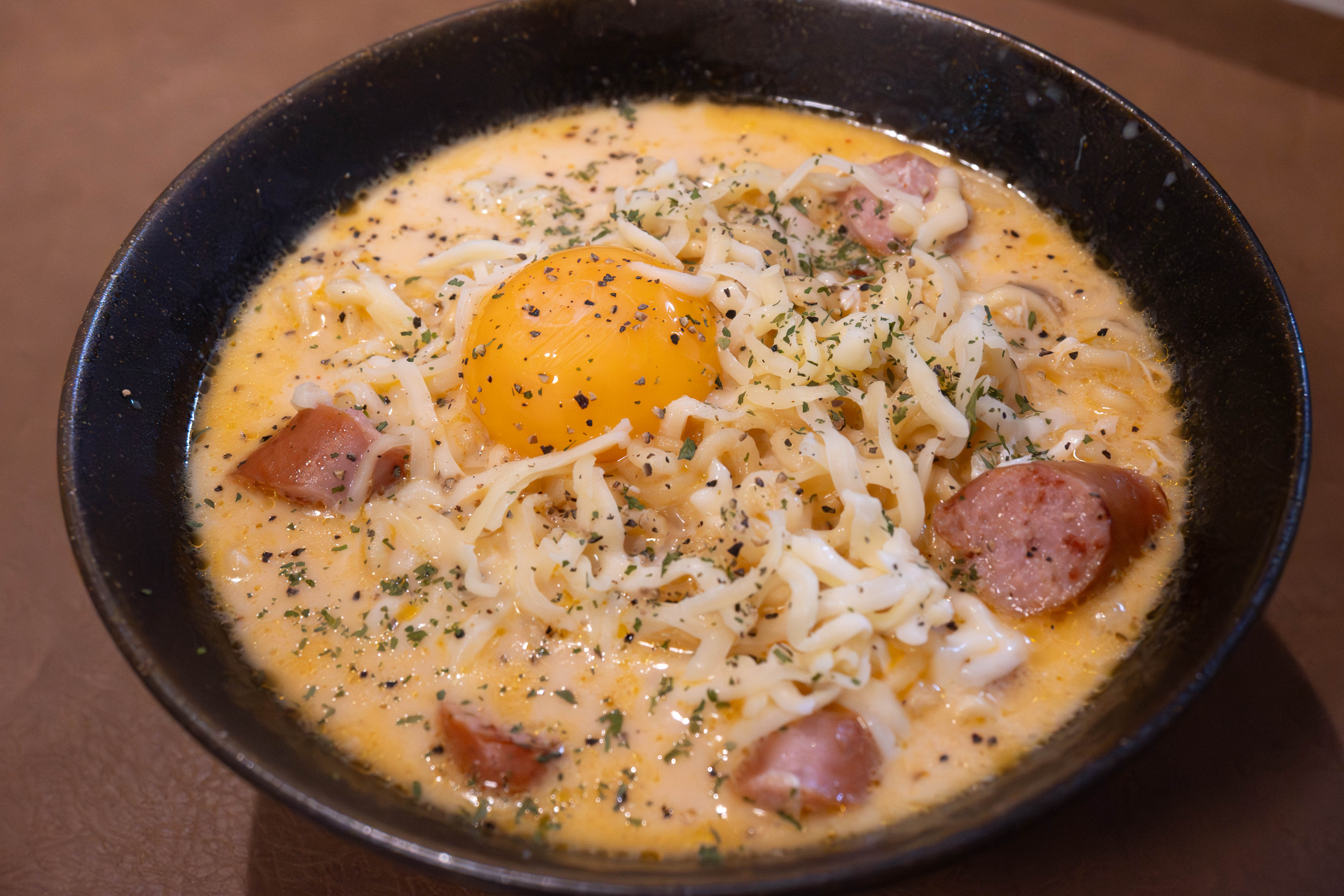 辛ラーメンカルボナーラ