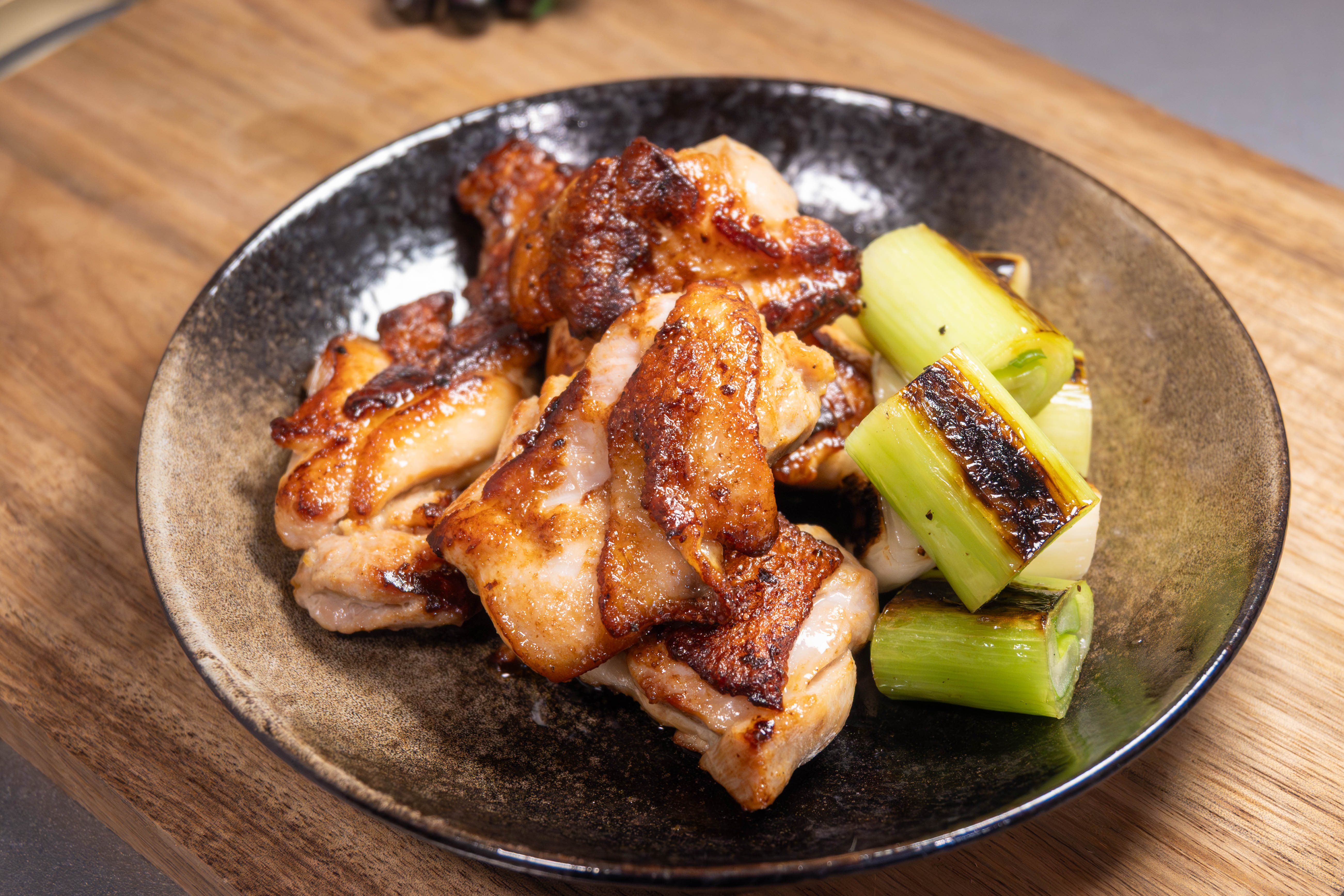 鶏ももの柚子胡椒焼き