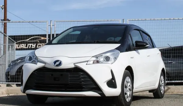 TOYOYTA VITZ