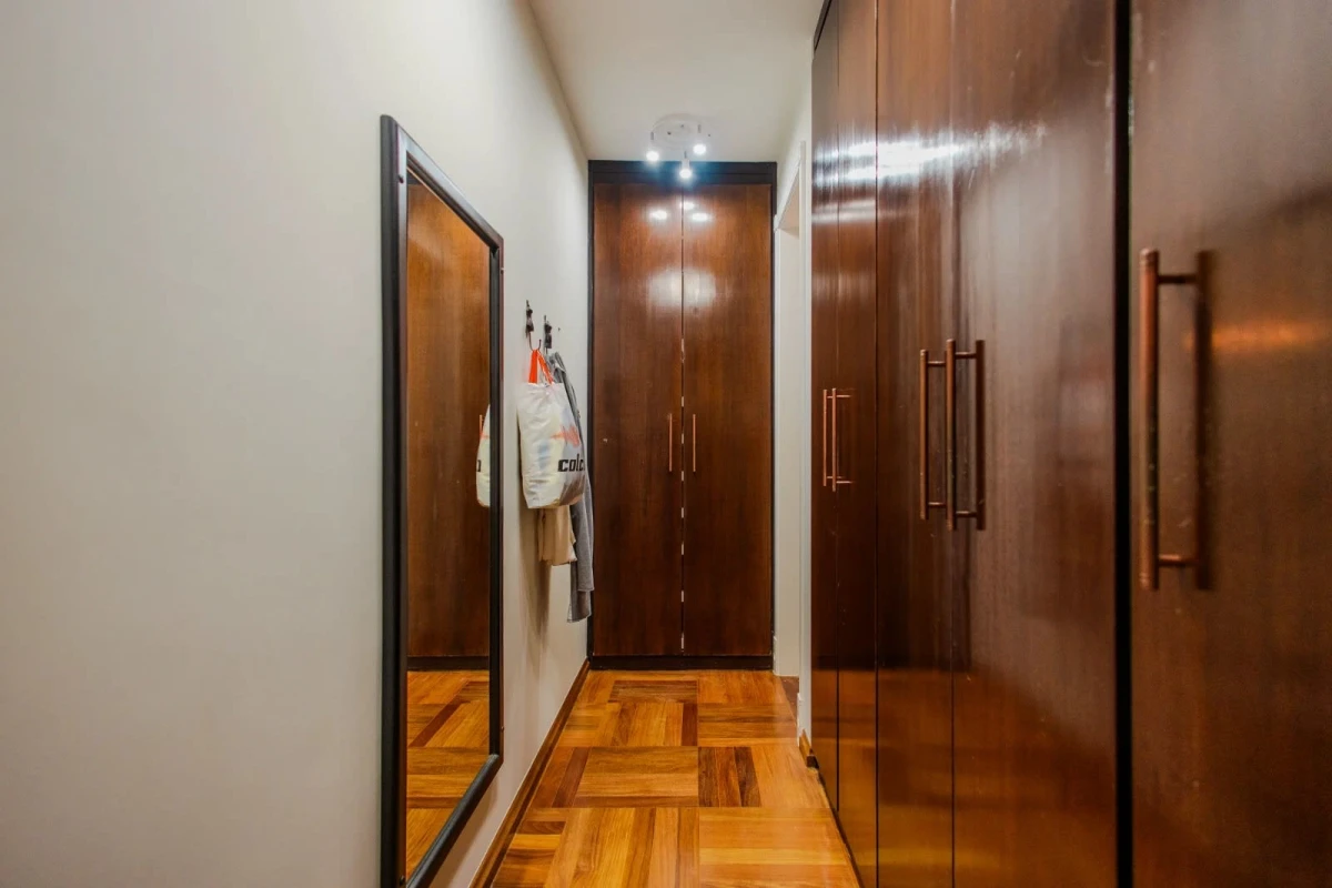 Mansão Exclusiva no Tamboré 3 | 700 m² de Sofisticação e Conforto - foto 1
