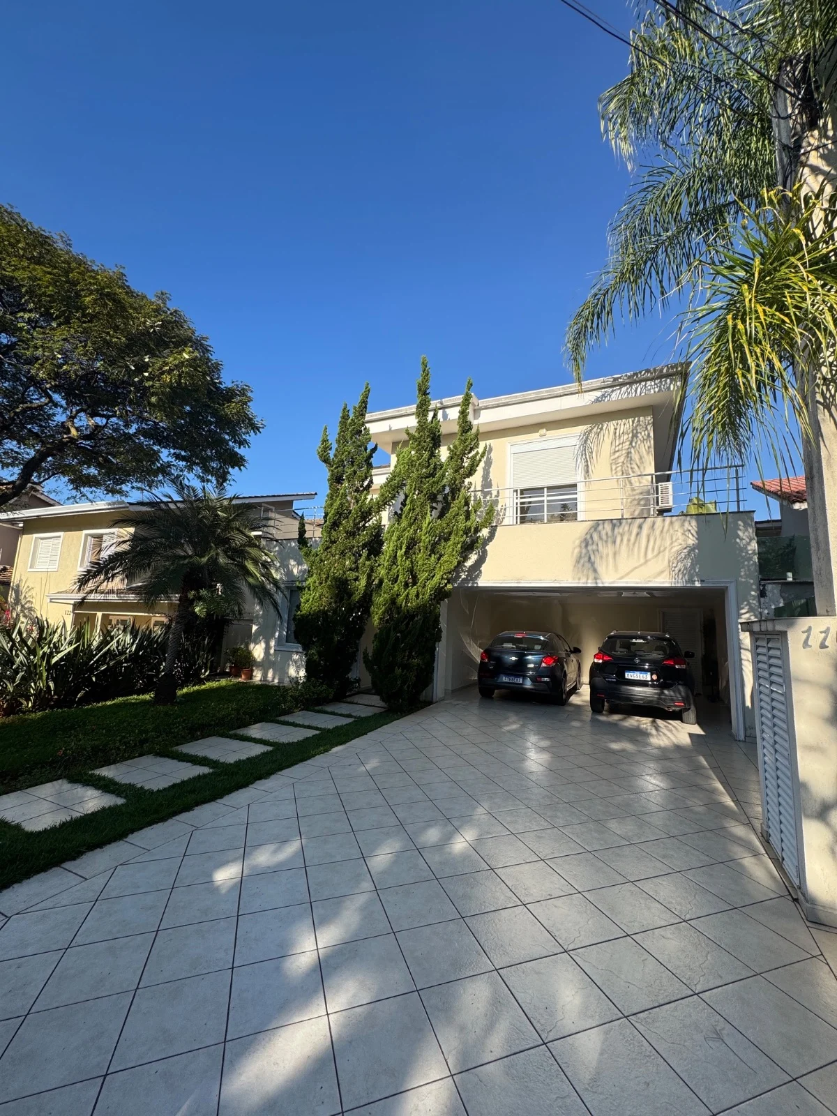 Residência com Vista Permanente no Alphaville 11 | 4 Suítes, Piscina e Espaço Gourmet - foto 1