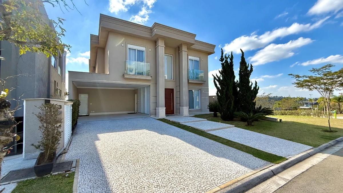 Residência Exclusiva no Gênesis II | Porteira Fechada, Vista Permanente para a Reserva e Totalmente Mobiliada - foto 1