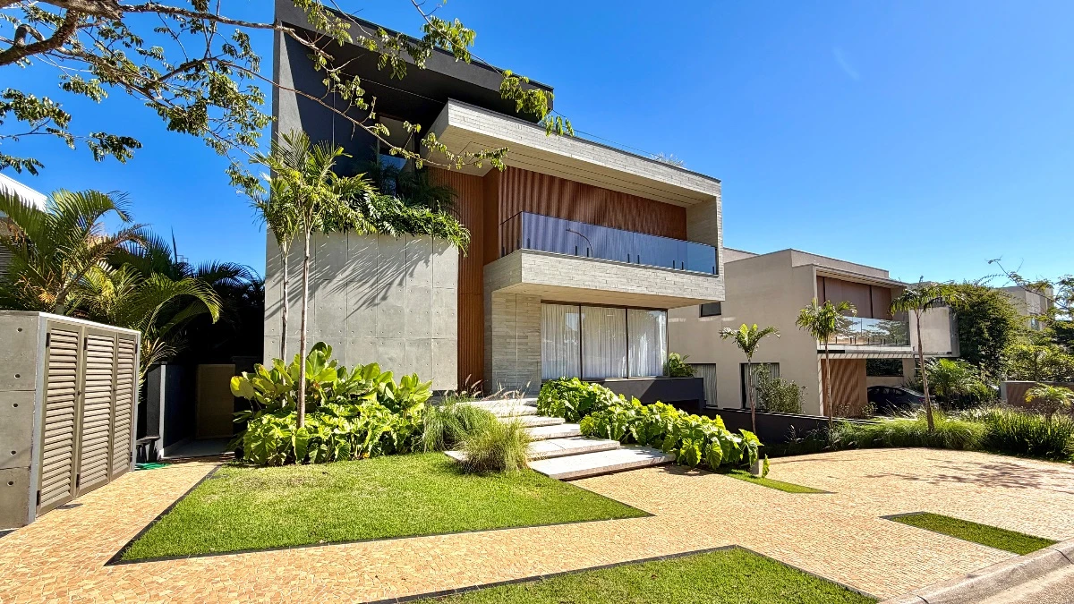 Residência no Gênesis II | Casa Nova, Rooftop, Elevador e Vista Permanente para a Mata - foto 1
